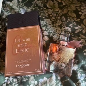 La Vie Est Belle Oui. Rare and discontinued one of the very best flankers